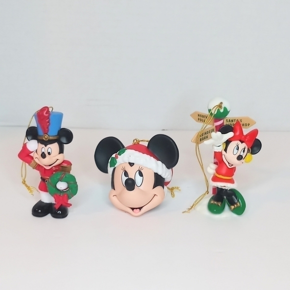 Disney vintage Christmas ornaments set of 3 - Picture 2 of 5
